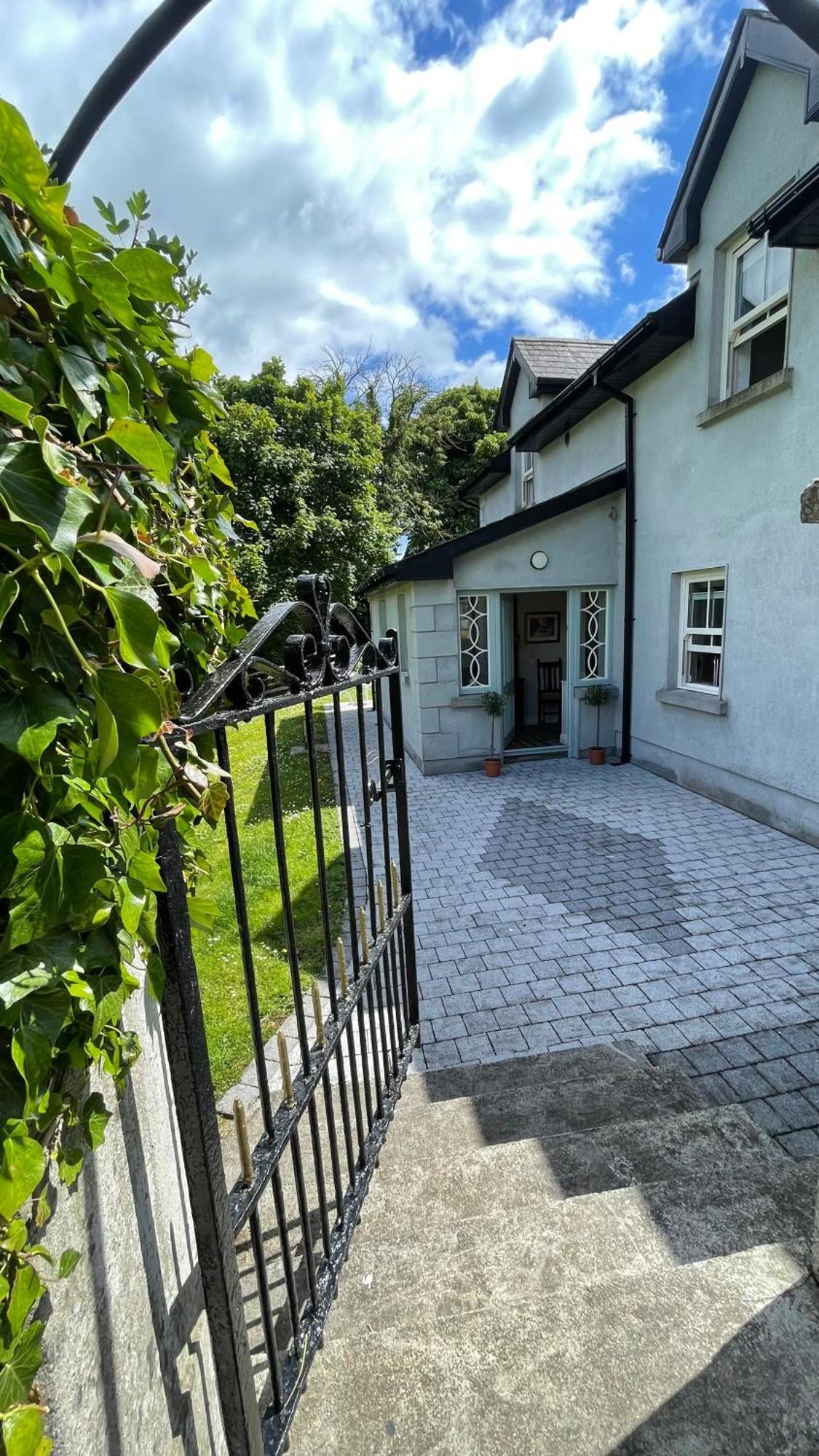 Ladyrath Navan